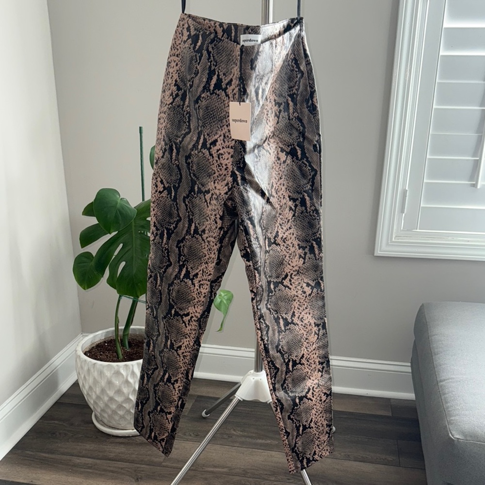 Superdown Faux leather Donna Snakeskin Pattern pants NWT